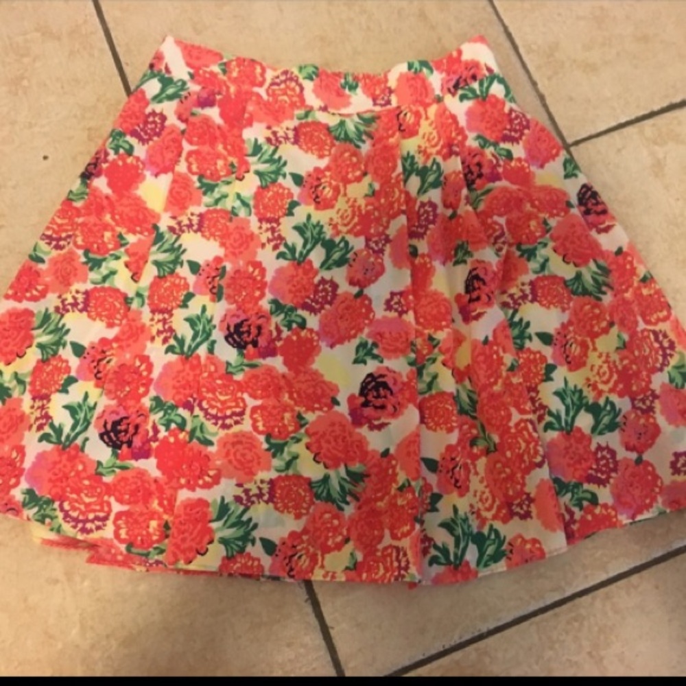 F21 floral skirt